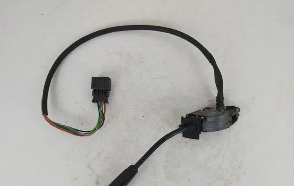 Multifunctional control switch/knob