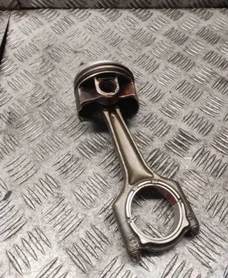 BMW 2 F22 F23 Piston 82177