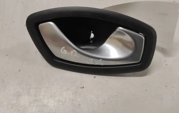 Rear door interior handle