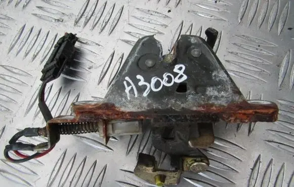 Nissan Almera Tailgate/trunk/boot lock/catch/latch