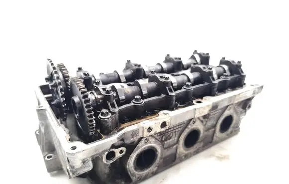 BMW 1 F20 F21 Engine head 8511207
