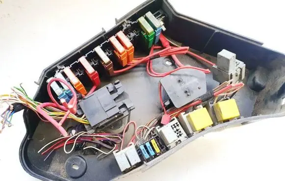 Renault Espace III Fuse box set 6025302577f