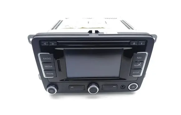 Volkswagen Scirocco Radio/CD/DVD/GPS head unit 3C8035279B VWZAZ2N0146297