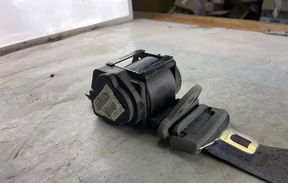 Jeep Grand Cherokee (WK) Rear seatbelt P1cl92bd5ab
