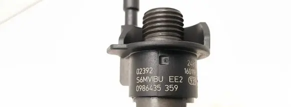 BMW 5 E60 E61 Fuel injector 0986435359 160119