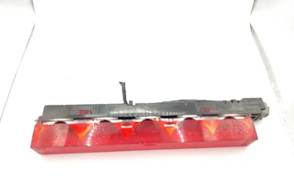 Ford Mondeo Mk III Third/center stoplight 1S7113A613AE