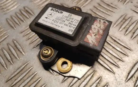 Mercedes-Benz A W168 Yaw turn rate sensor 0015404417