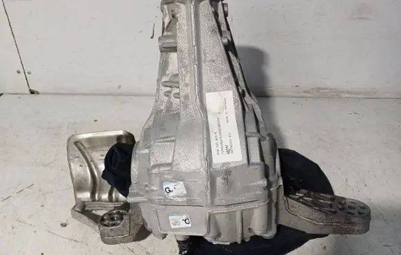 Porsche Macan (95B) Rear differential 95B525015N