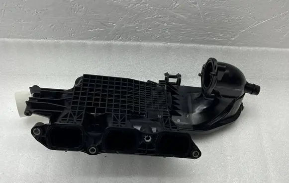 Skoda Kamiq Intake manifold 05C129709J