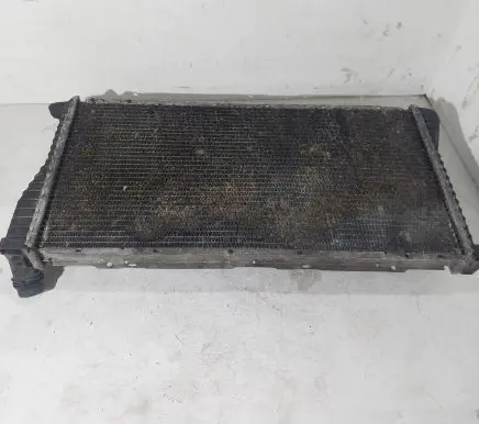 BMW 5 E39 Coolant radiator 22473450