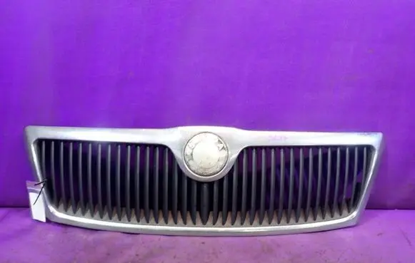 Skoda Octavia Mk2 (1Z) Front grill 1Z0853668