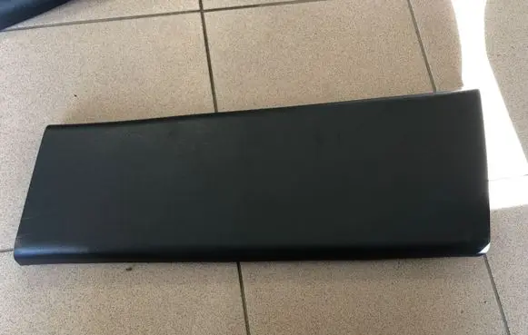 Land Rover Range Rover Sport L320 (B) pillar trim (bottom) EMG50041 632240042