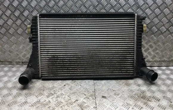 Skoda Superb B6 (3T) Intercooler radiator 1K0145803AF