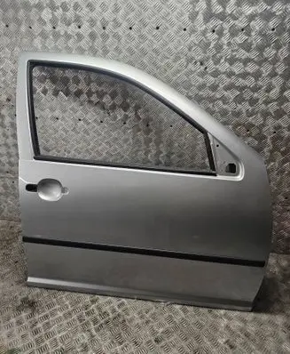 Volkswagen Golf IV Front door