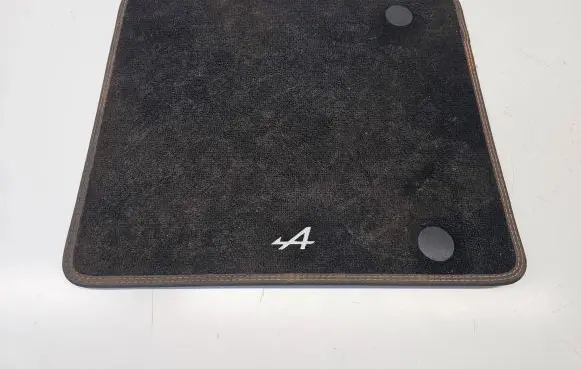Alpine A110 Front floor mat 6020018932