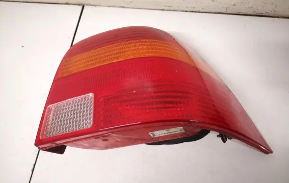Volkswagen Golf IV Rear/tail lights 1J6945096R