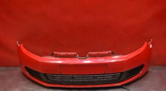 Volkswagen Golf V Front bumper