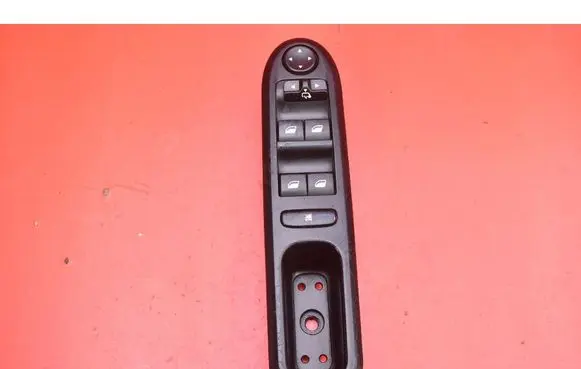 Peugeot 407 Electric window control switch