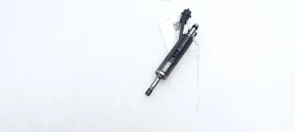 Peugeot 5008 II Fuel injector 9822715980