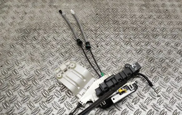 Fiat 500X Front door lock 40116025003