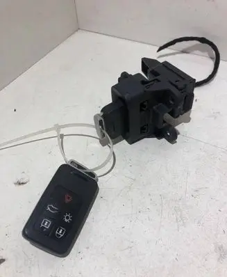 Volvo S60 Engine control unit/module AH4N15607AB 28227917