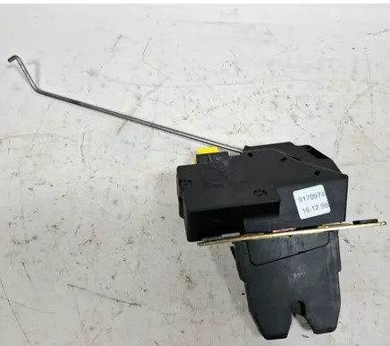 Tailgate/trunk/boot lock/catch/latch