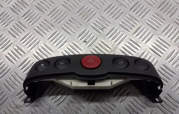 Fiat Punto (188) A set of switches BRAK