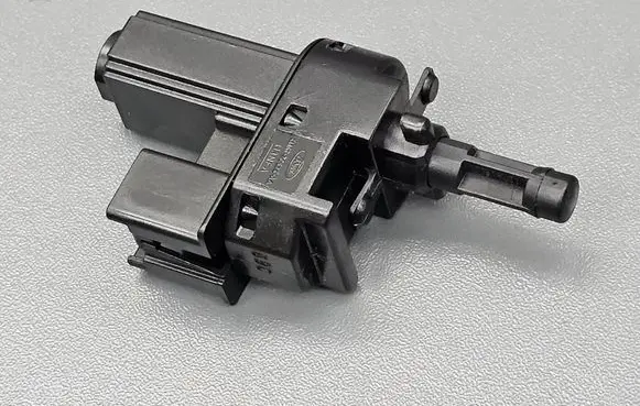 Ford Fiesta Clutch pedal sensor 4M5T7C534 4M5T7C534AA U3NFA