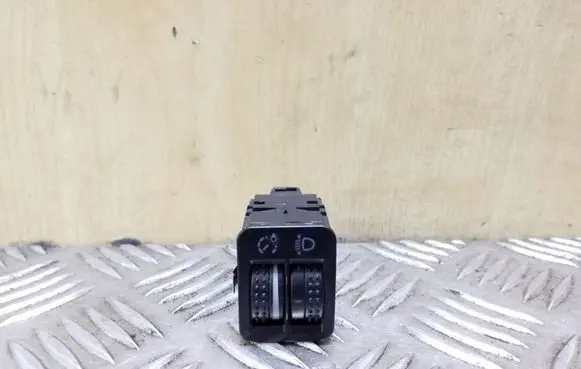 Volkswagen Golf IV Headlight level height control switch 1J0941333A