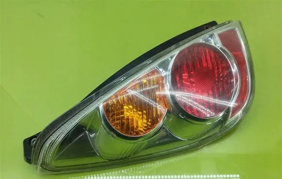 Suzuki Liana Rear/tail lights 3560354G1R