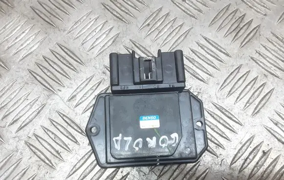 Toyota Corolla E120 E130 Heater blower motor/fan resistor 4993002121