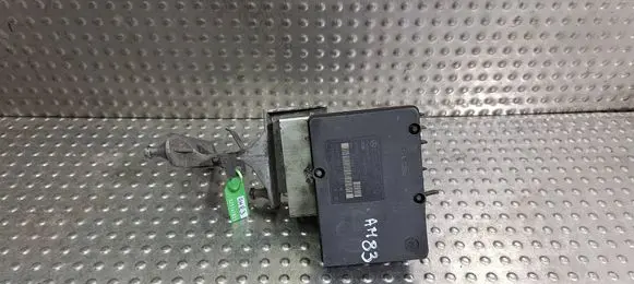 Mercedes-Benz C W203 ABS Pump A2095452632 A2034310912