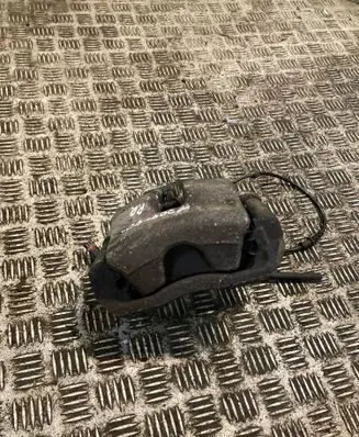 Mercedes-Benz C W204 Front brake caliper 2044212481 A2044212481