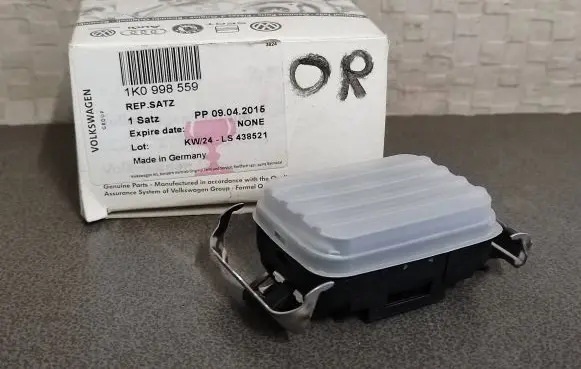 Volkswagen Golf V Rain sensor 1K0998559