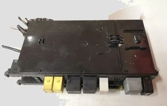 Mercedes-Benz C W203 Fuse module 2035453801 5DK00848613