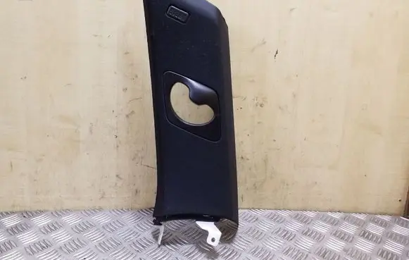 BMW X5 E70 (C) pillar trim 51437129756 7129756