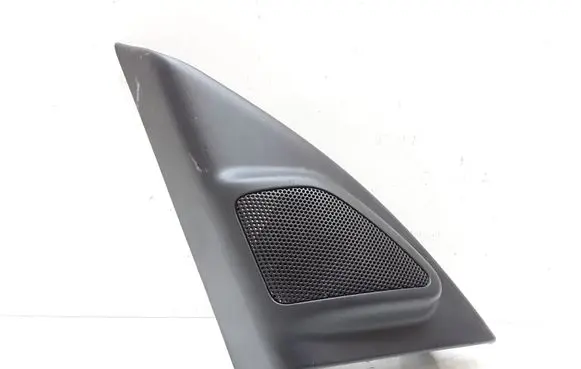 Volvo V70 Front door speaker 30781065