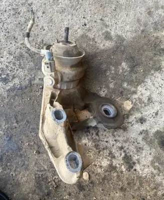 Audi A6 S6 C6 4F Engine mounting bracket 4f0199351e