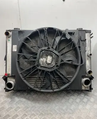 BMW 5 E60 E61 Radiator set 7792844 CR18492 C4181