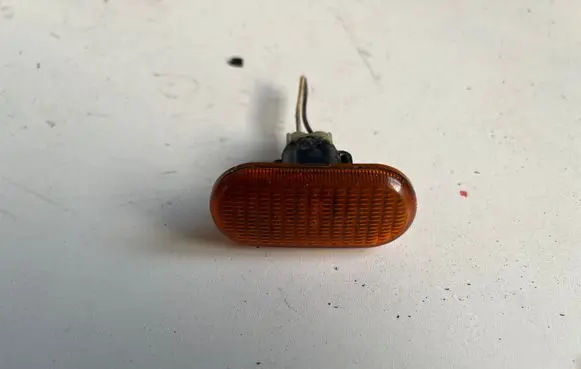 Renault Scenic I Front fender indicator light