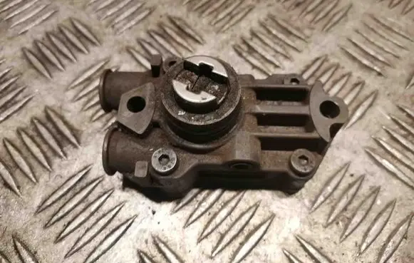 Mercedes-Benz C W203 Fuel injection high pressure pump A6110900350 6110900350