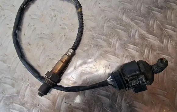 Audi A4 S4 B5 8D Lambda probe sensor 078906265M