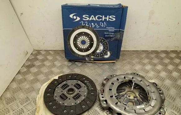 Mercedes-Benz C AMG W203 Clutch set kit 3000951112