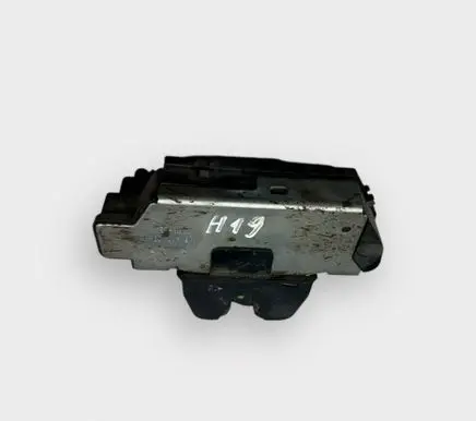Tailgate/trunk/boot lock/catch/latch