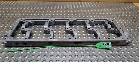 Volkswagen Transporter - Caravelle T5 Rocker cam cover 03L103286A