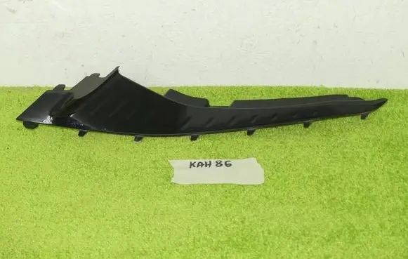 Cupra Born Under headlight/headlamp trim 10E807961A