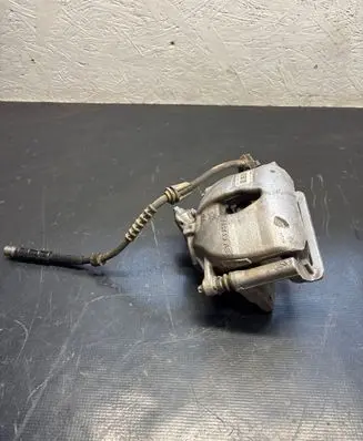 Peugeot 3008 II Front brake caliper 714749AE