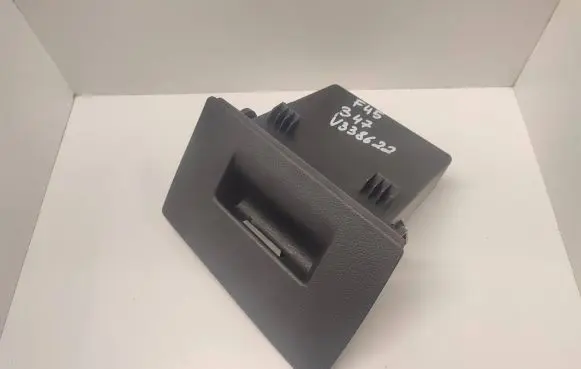 BMW 2 F45 Glove box 9262975
