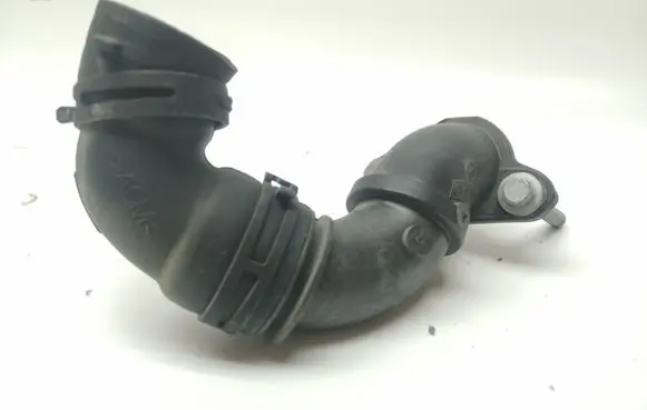 Renault Trafic III (X82) EGR valve line/pipe/hose 147134852R