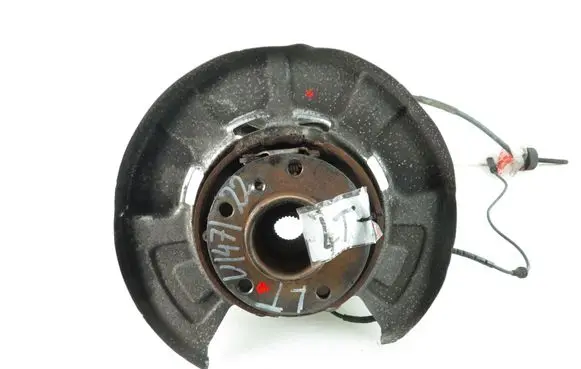 BMW X6 E71 Stub axle 